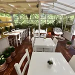 Quodlibet Bed & Breakfast 4*