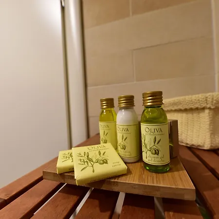 クオドリベット ベッド・アンド・ブレックファスト 4*