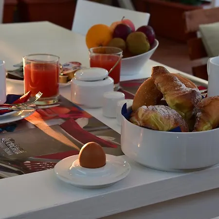 ベッド・アンド・ブレックファスト クオドリベット ローマ